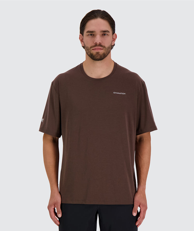 Men's oversized t-shirt,Model 194 cm / size XL#color_coffee-bean