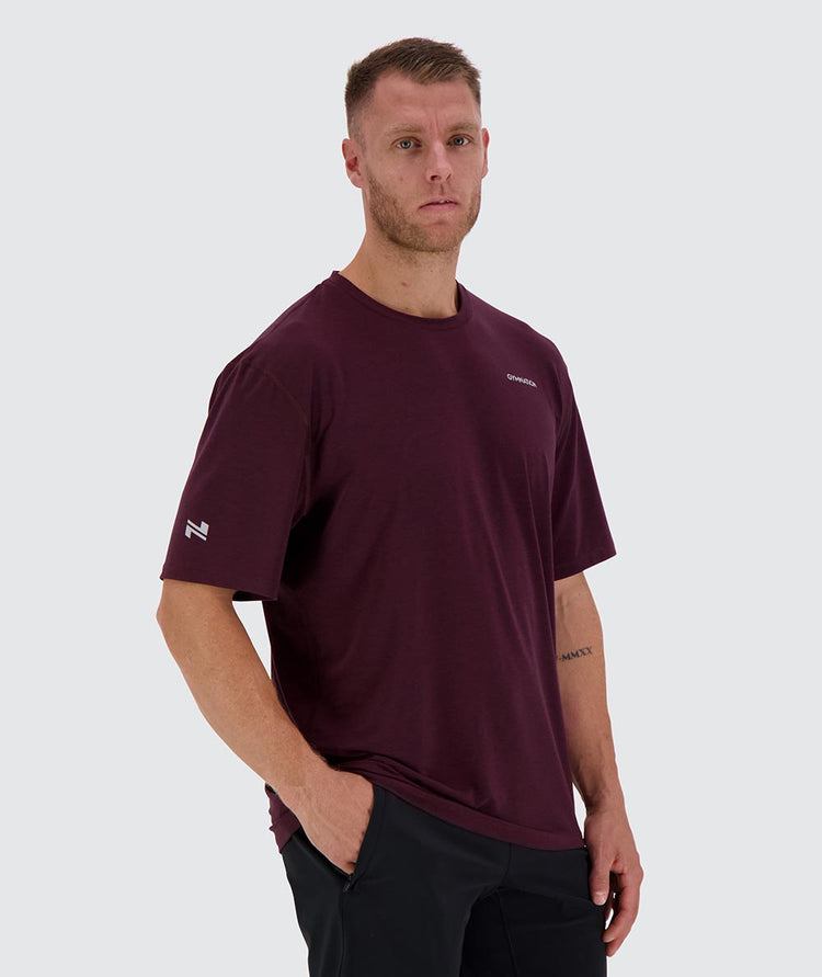 men's loose fit training t-shirt#color_wine-red