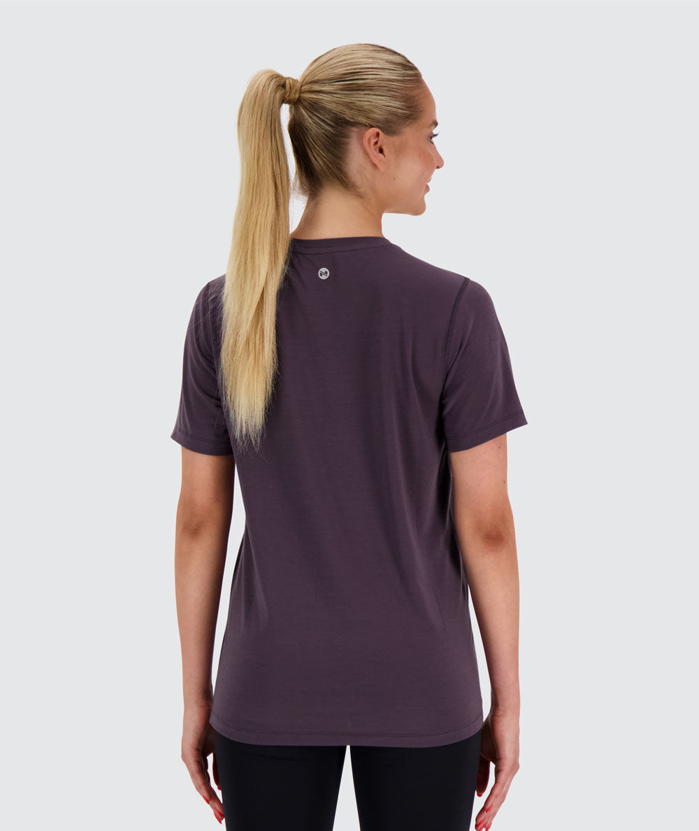 women's everyday t shirt#color_plum